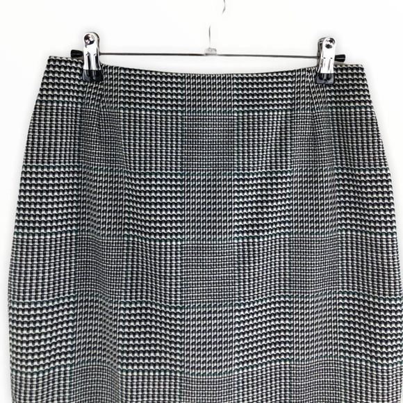 Escada Houndstooth Black White Green Pencil Skirt size 4/34 - Picture 2 of 14